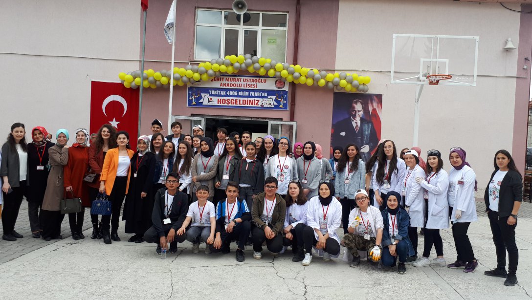 Şehit  Murat Ustaoğlu Anadolu Lisesi TÜBİTAK 4006 Bilim Fuarı Gerçekleştirildi