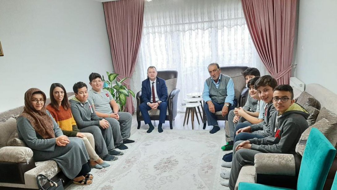 Çankırı Bahçeşehir Koleji Öğretmen ve Öğrencilerinden Şehit Aileleri ve Gazilerimize Ziyaret  
