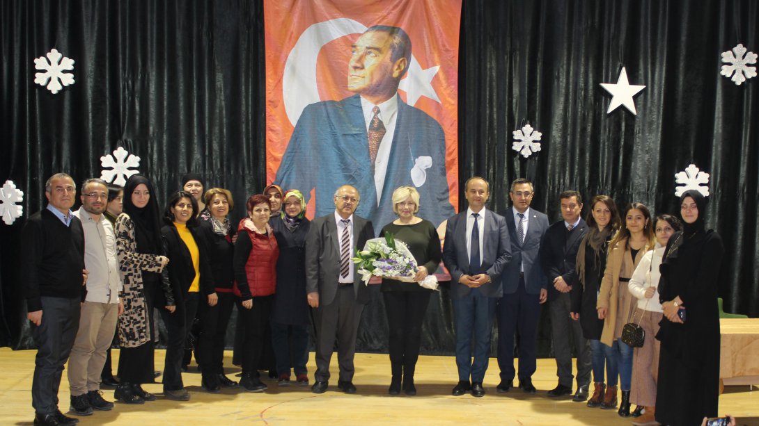 Şehit Hasan Gülhan Cumhuriyet Anadolu Lisesi Prof. Dr. Sevil ATASOY'u Konuk Etti