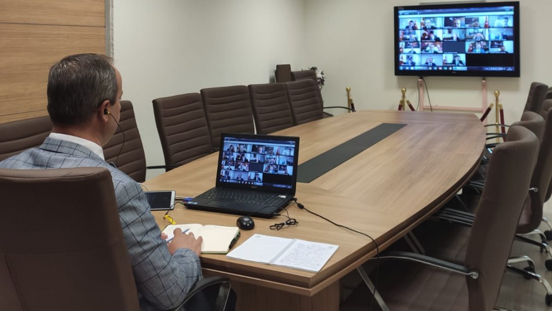 Milli Eğitim Bakanımız Sayın Ziya Selçuk Başkanlığında İl Müdürleri İle Telekonferans Toplantıları Devam Ediyor