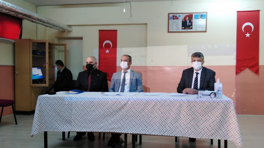 Mehmetçik Ortaokulu Okul Aile Birliği Toplantısı Yapıldı