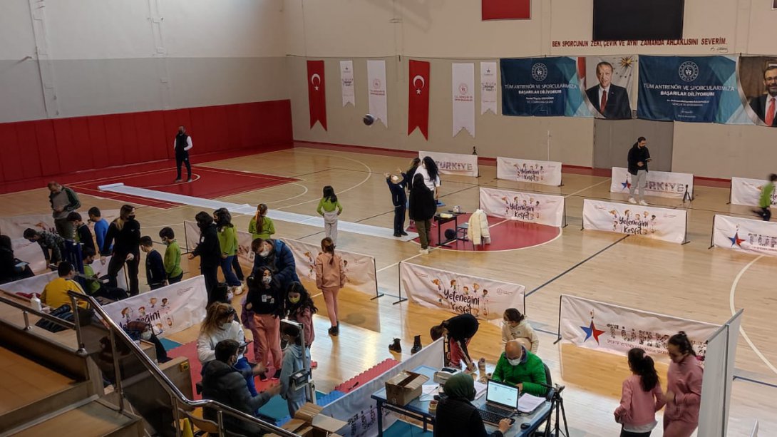 Türkiye Sportif Yetenek Taraması ve Spora Yönlendirme Programı Sahada Uygulanıyor