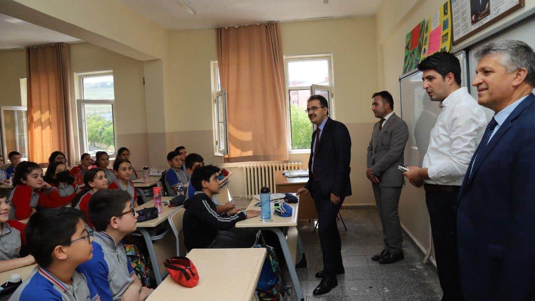 Çankırı Valisi Sayın Abdullah AYAZ Okul Ziyaretlerine Devam Ediyor