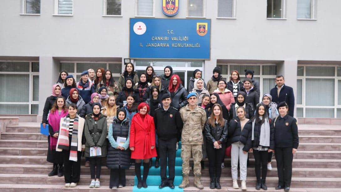 Çankırı İl jandarma Komutanlığına Mesleki Eğitim Ziyareti Düzenlendi