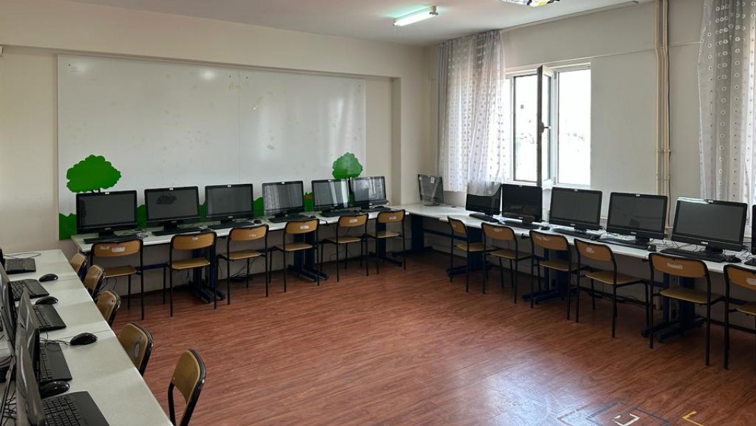 Çankırı Nurettin Ok Halk Eğitimi Merkezi Müdürlüğü Geçici Yerine Taşındı