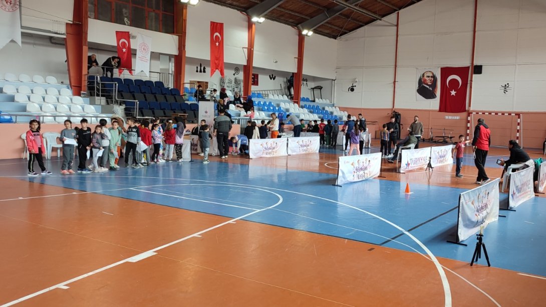 Türkiye Sportif Yetenek Taraması ve Spora Yönlendirme Programı Sahada Uygulandı