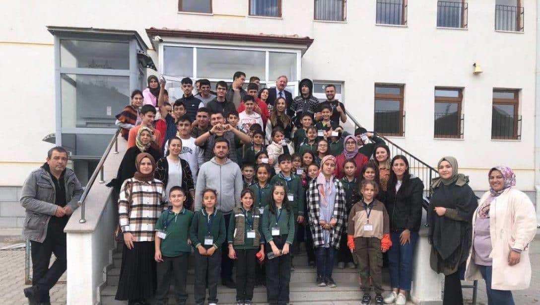 Mehmet Akif Ersoy İlkokulundan ÇEDES Projesi Kapsamında Şehit Ömer Faruk Biçer Özel Eğitim Meslek Okuluna Ziyaret