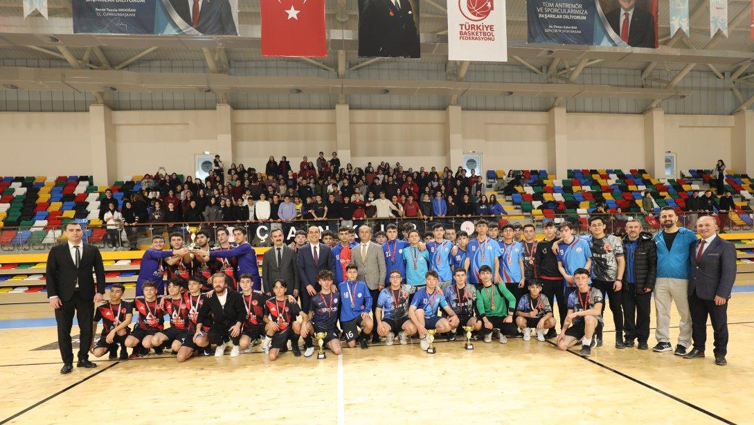 Genel Erkekler Futsal İl Birinciliği Müsabakaları Sonuçlandı