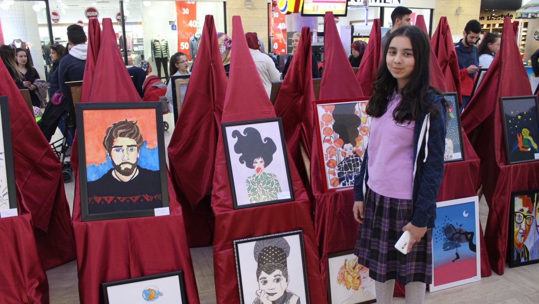 Mehmetçik Ortaokulu Geleneksel 5. Resim Sergisini Açtı