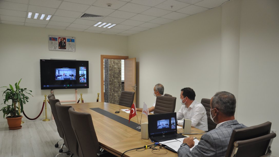 Millî Eğitim Bakan Yardımcımız Sayın Mahmut ÖZER Başkanlığında LGS Tedbirleri Konulu Toplantı Yapıldı