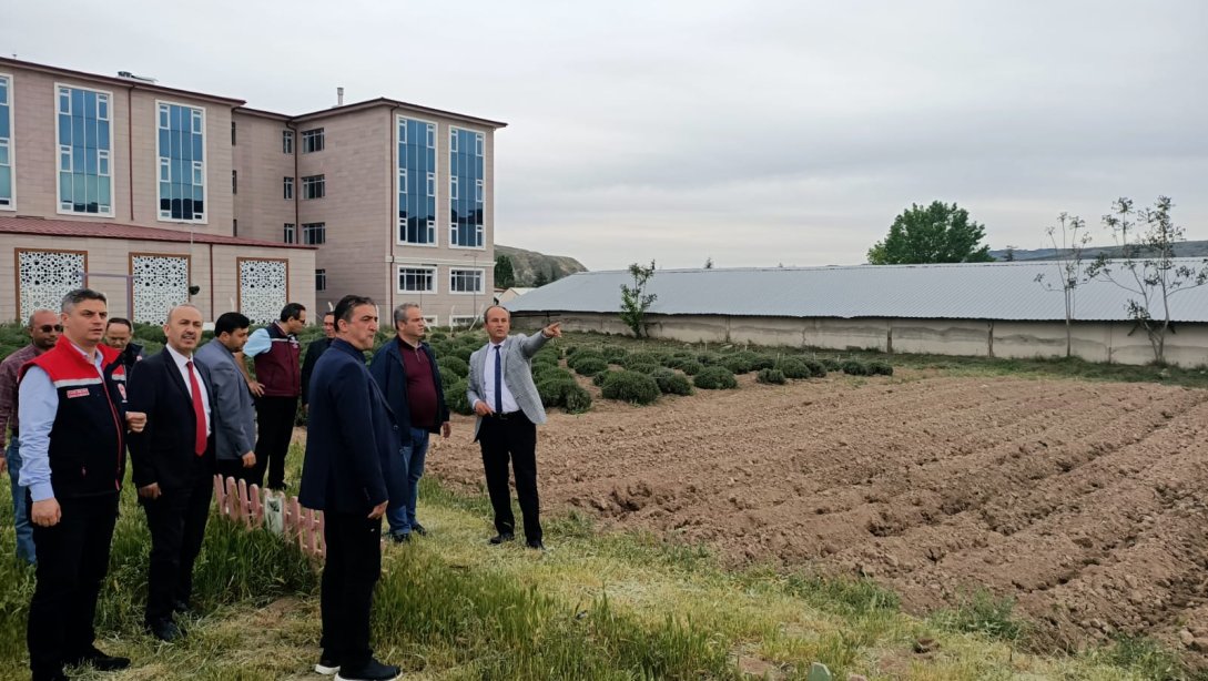 Şehit Mehmet Ata MTAL Bünyesinde Akıllı Süs Bitkileri Serası Kurulacak