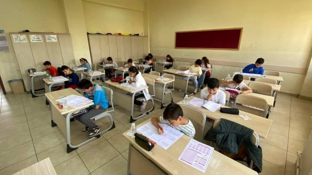 Proje İmam Hatip Ortaokulu Öğrenci Seçme Sınavı Gerçekleştirildi