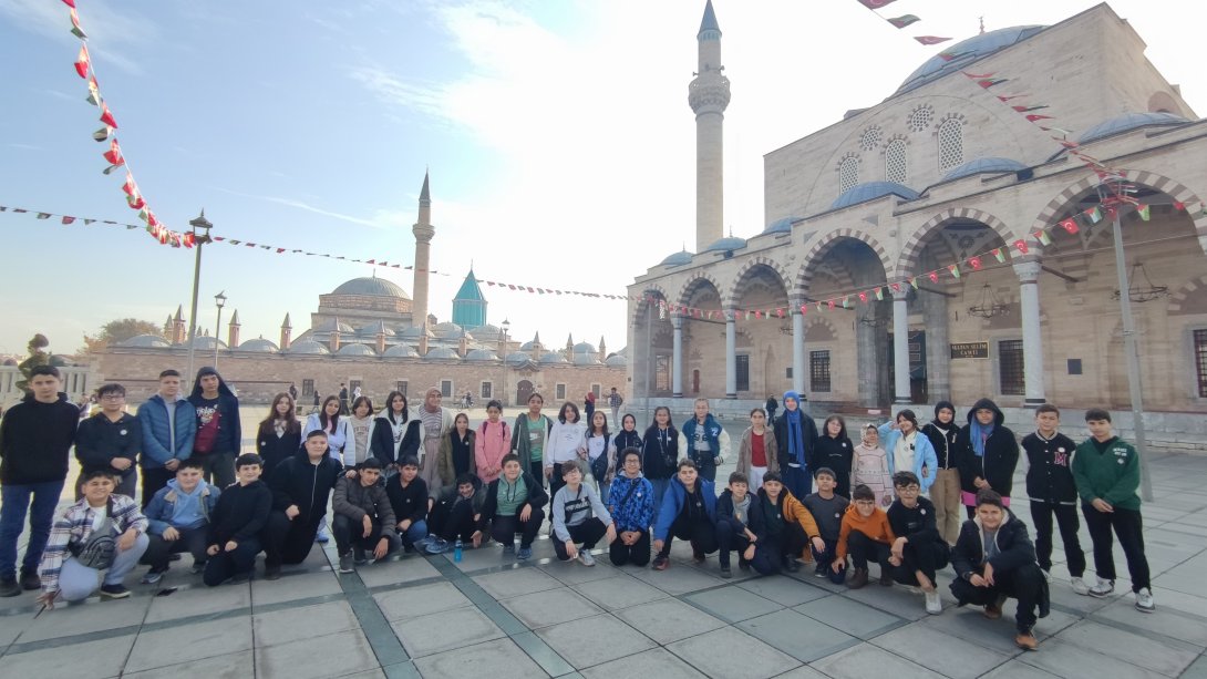 İmam Hatip Ortaokulu Öğrencileri Konya Gezisi Düzenledi